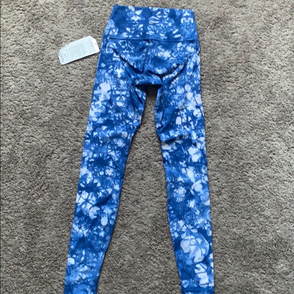 BRAND NEW winder under tights